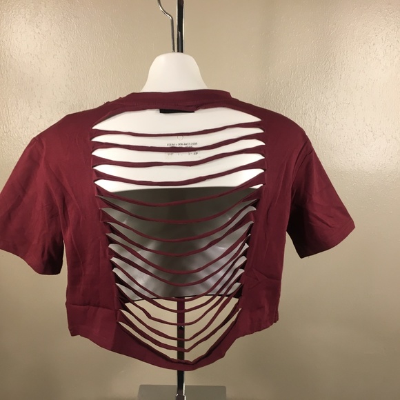 Letter Print Ripped Back Crop Top - Picture 3 of 4